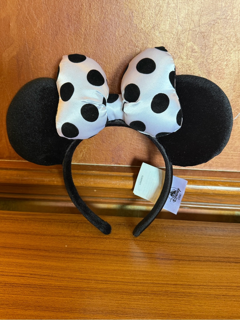 Disney Parks White Black Polka Dot Minnie Mouse Ears Headband NEW - Picture 5 of 6